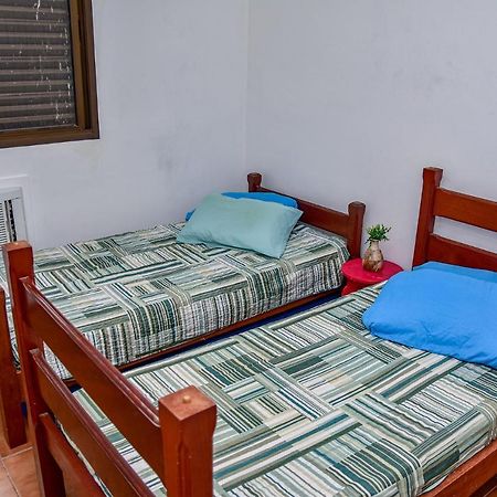Appartement Flat C Varanda Na Praia De Pitangueiras-Guaruja Sp Extérieur photo